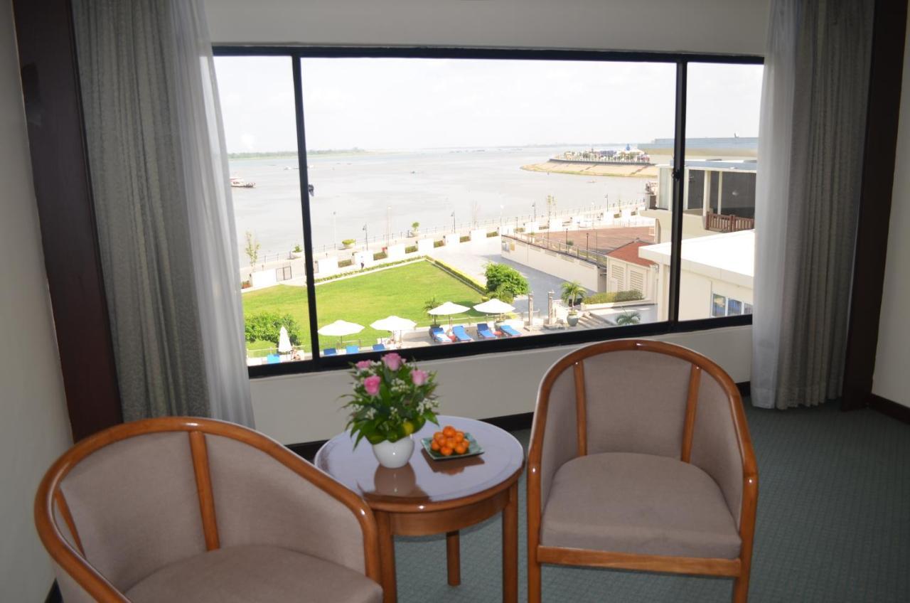 Hotel Cambodiana Phnompen Kültér fotó