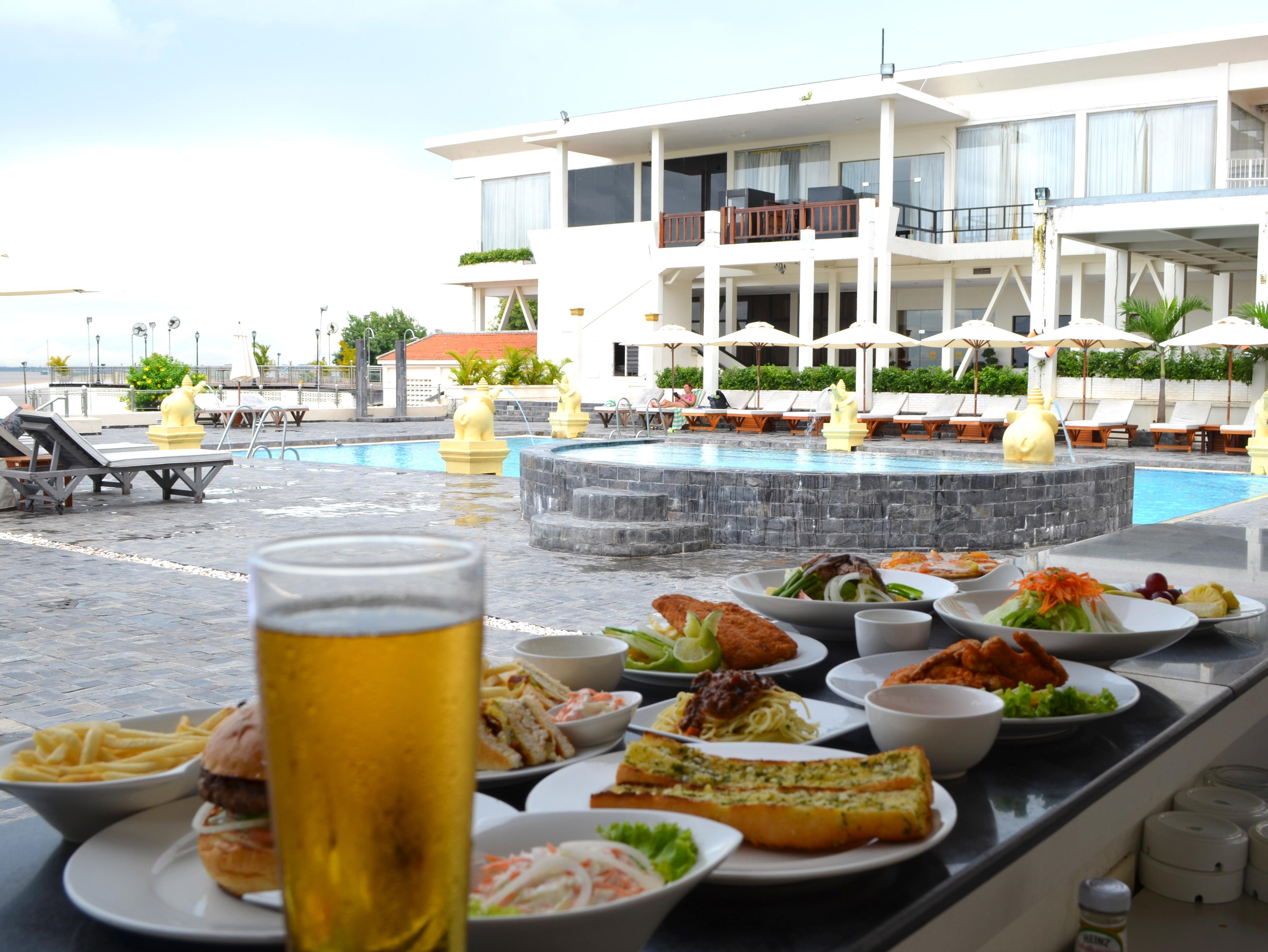 Hotel Cambodiana Phnompen Kültér fotó