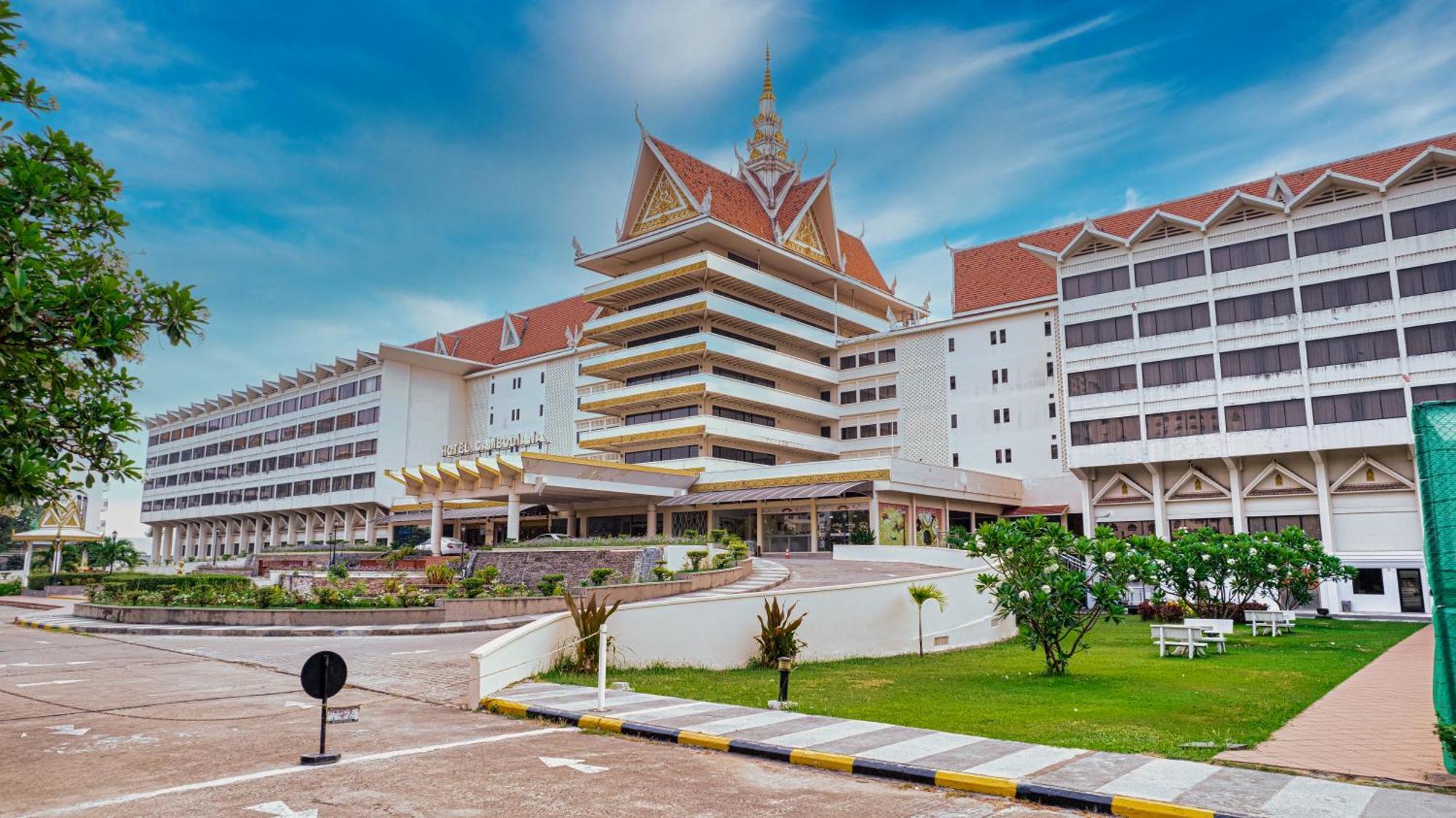 Hotel Cambodiana Phnompen Kültér fotó