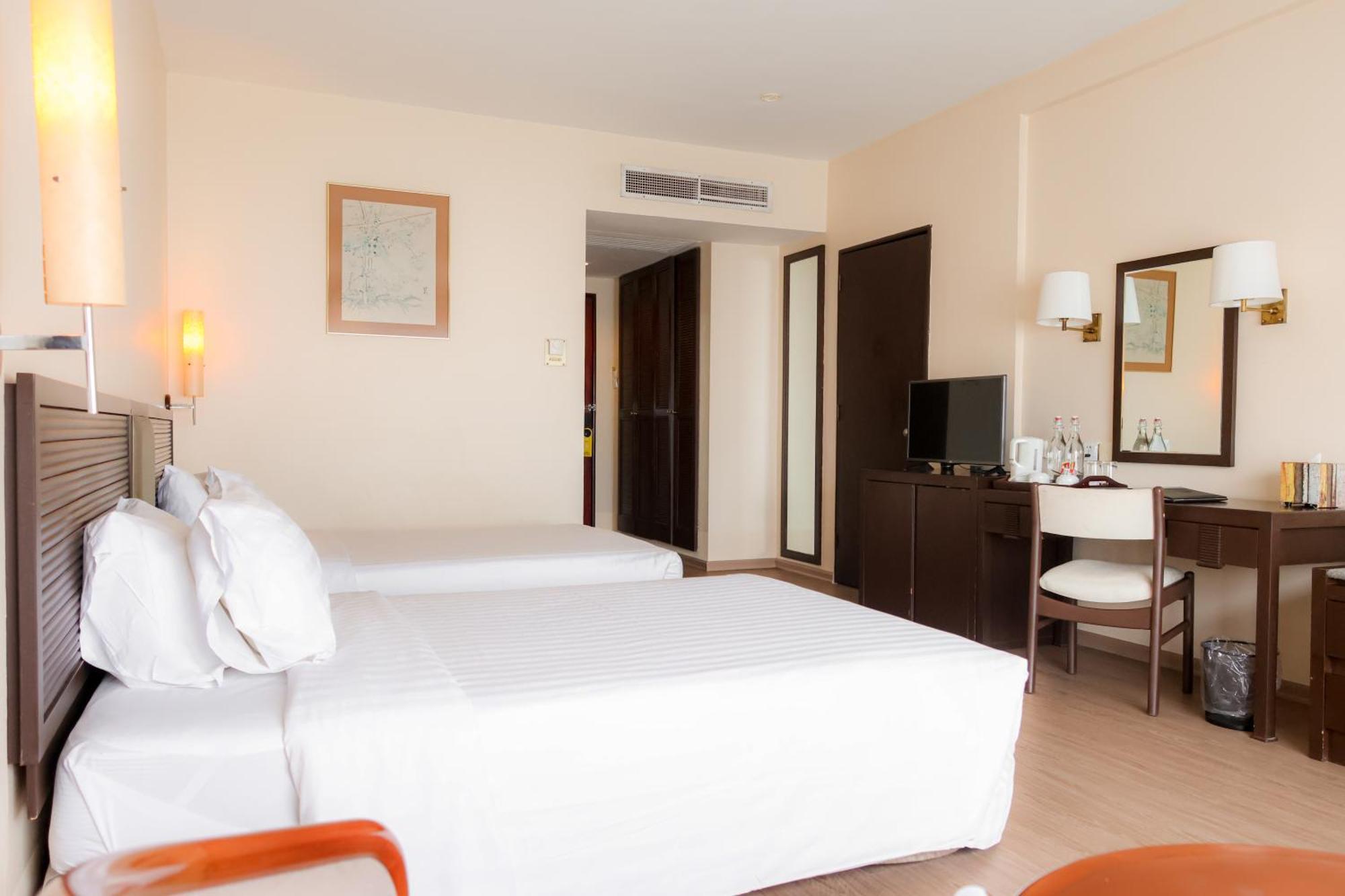 Hotel Cambodiana Phnompen Kültér fotó