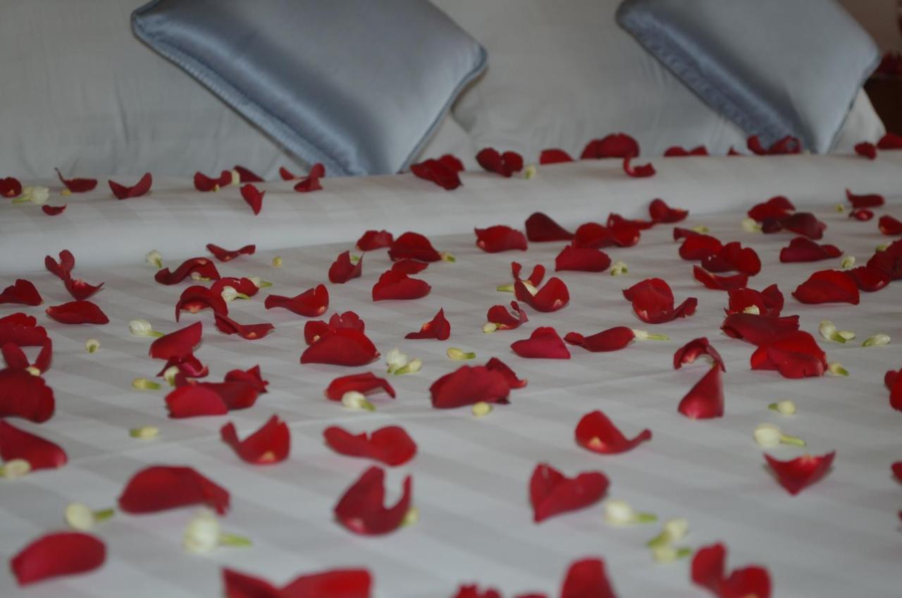 Hotel Cambodiana Phnompen Kültér fotó
